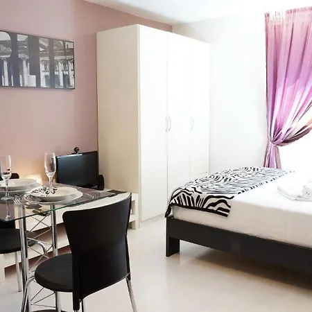 A&n Apartment *
